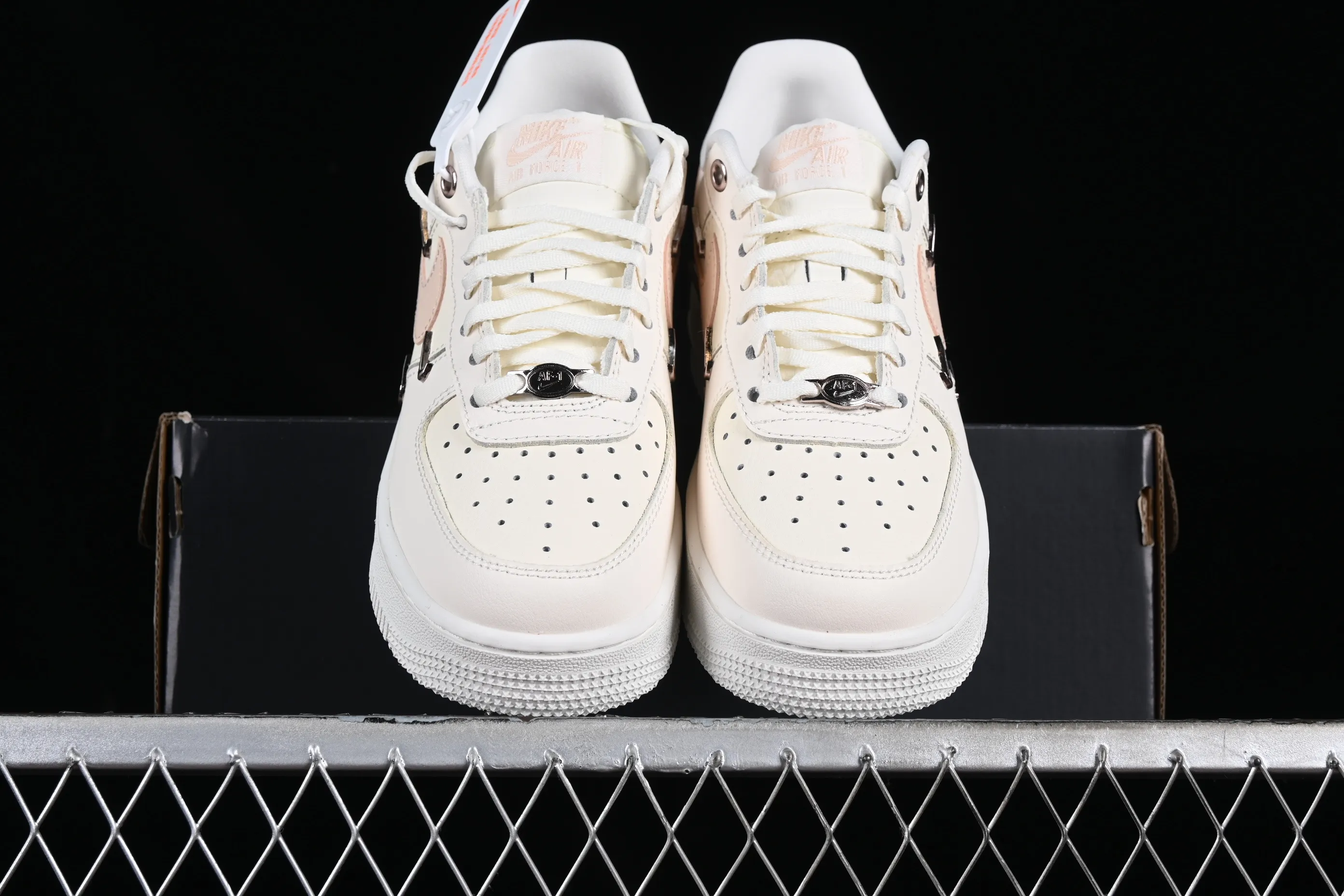 All Categories Nk Air Force 1 Air Force Series Nk Air Force 1 Low Air Force Low Nk Air Force 1'07 Low Joint Rose Gold Hook Air Force One Low Casual Sneakers FV8110-181
